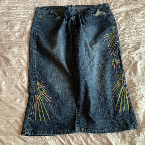 Nesso Pants - Nessco Denim Capri